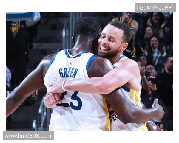 勇士与篮网激战正酣视频直播带你感受篮球魅力与精彩瞬间